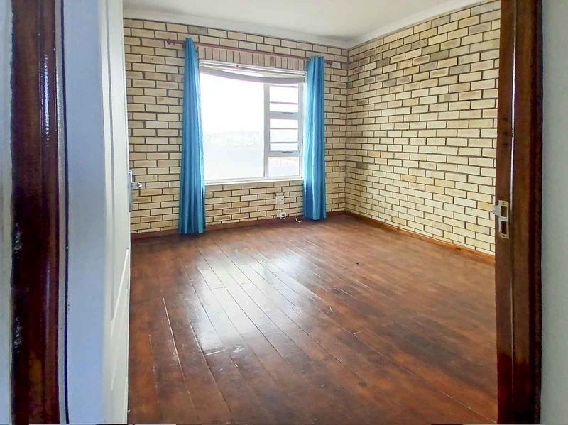 3 Bedroom Property for Sale in Britannia Bay Western Cape